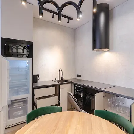 Daire Petrovdom 02-76b Luxury Living In Rc Pechersk Plaza, Mykhaila Boichuka 19-а *