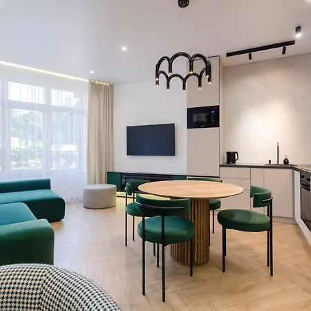 Petrovdom 02-76b Luxury Living In Rc Pechersk Plaza, Mykhaila Boichuka 19-а * Kiev