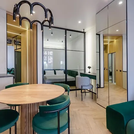 Petrovdom 02-76b Luxury Living In Rc Pechersk Plaza, Mykhaila Boichuka 19-а Kiev