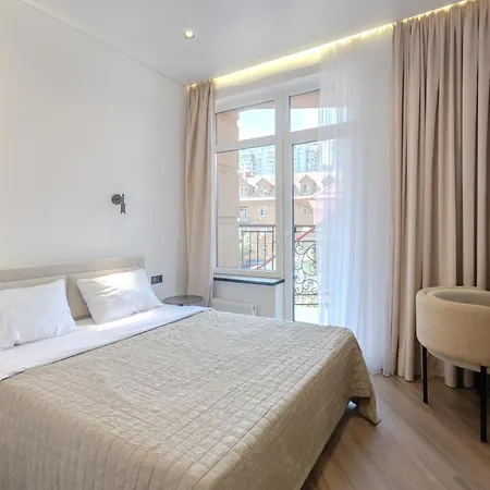 Petrovdom 02-76b Luxury Living In Rc Pechersk Plaza, Mykhaila Boichuka 19-а Daire