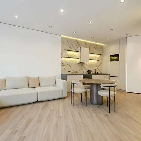 Petrovdom 02-76b Luxury Living In Rc Pechersk Plaza, Mykhaila Boichuka 19-а Daire Kiev