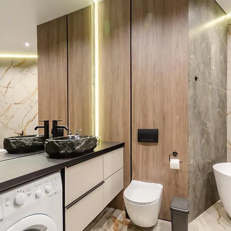 Petrovdom 02-76b Luxury Living In Rc Pechersk Plaza, Mykhaila Boichuka 19-а