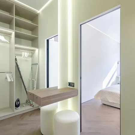 Petrovdom 02-76b Luxury Living In Rc Pechersk Plaza, Mykhaila Boichuka 19-а