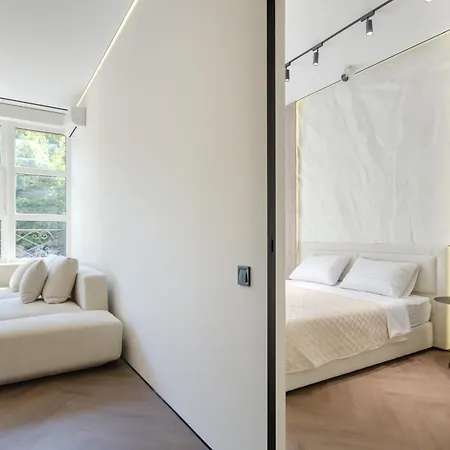 Petrovdom 02-76b Luxury Living In Rc Pechersk Plaza, Mykhaila Boichuka 19-а Kiev