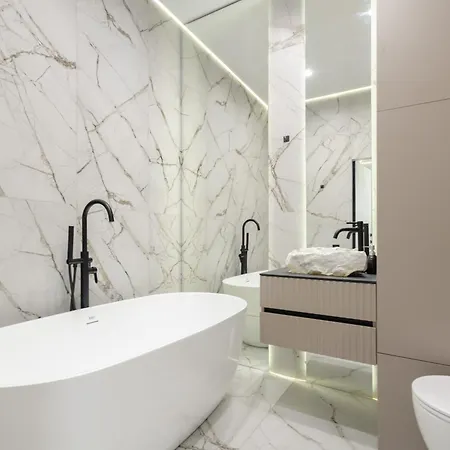 Petrovdom 02-76b Luxury Living In Rc Pechersk Plaza, Mykhaila Boichuka 19-а * Kiev